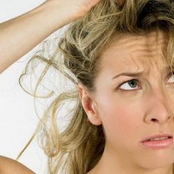 Μπέρδεμα μαλλιών: αιτίες μπερδέματος μαλλιών και τρόποι για να απαλλαγείτε από αυτά